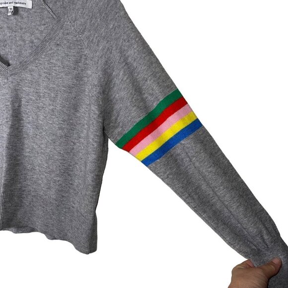 Cupcakes Cashmere Womens Sweater Size XS Gray Hazel Rainbow Boxy V Neck - Picture 3 of 8